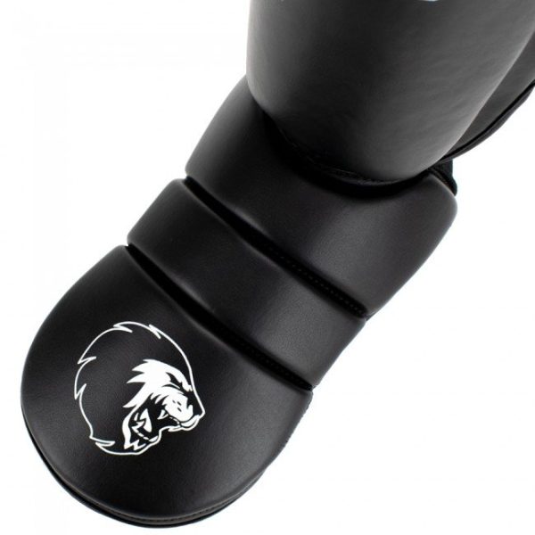 за Крака Super Pro Shin Guards Protector Black White 1