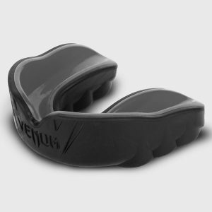 протектор за уста venum challenger black/black